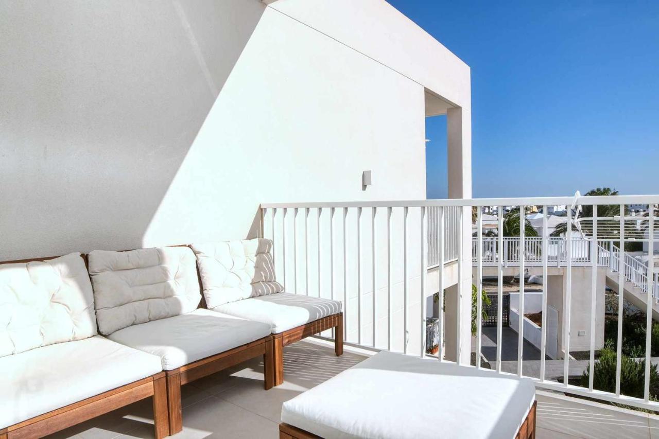 Sunset view modern private poolside apartment Costa Teguise Buitenkant foto